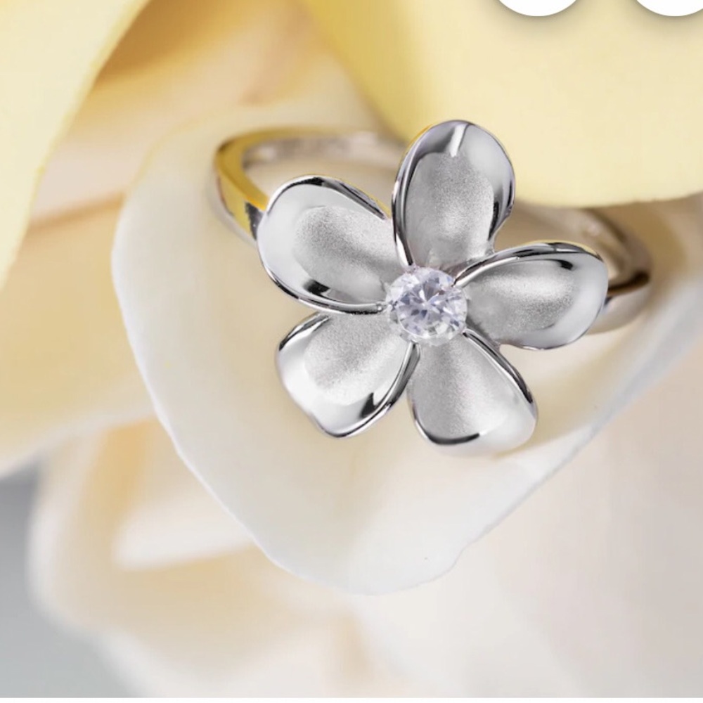 Ring 925 Sterling Silver ,14k Gold Plated Plumeria Flower With Cubic zirconia .